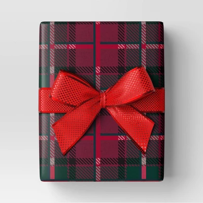 30” 90 Sq Ft Christmas Roll Wrap Tartan Plaid - Wondershop™ 1 30” 90 Sq Ft Christmas Roll Wrap Tartan Plaid - Wondershop™